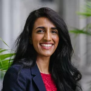 Ayesha Khanna