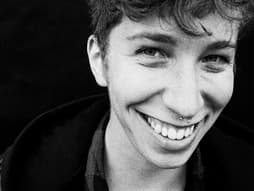 iO Tillett Wright