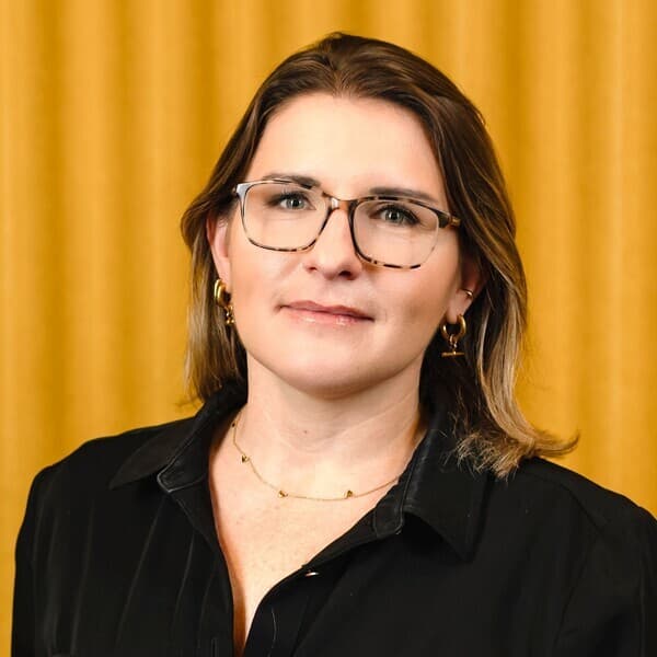 Elizabeth Jones