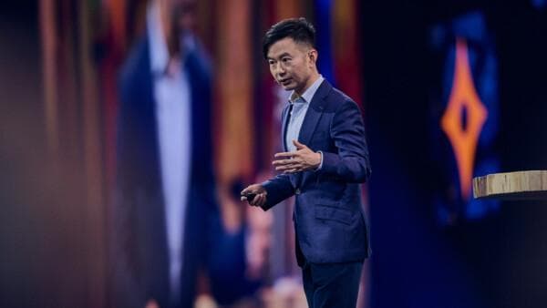 Howard Yu
